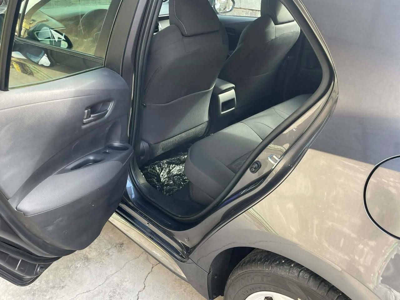 رسلام عليكم كورلا هاج باك   هايبرد موديل 24  بدون رقم. منفيس باسمنة  مواصفات فول عدة الفتحة. سيارة نظيفة معنى الكلمة.  حادثه مرفقة بال منشور. مكانه بابل. مكلف بال نشر. صاحب سيارة ه‍‏‪***********‬‏
