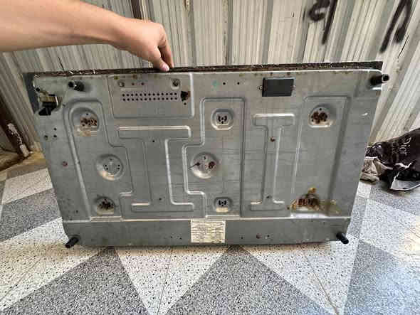 ايطالي بسعر ٧٥ ت***********
