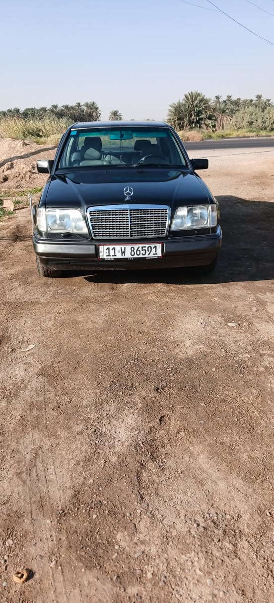 سلام عليكم مارسدس دب
الموديل 91
رقم بغداد انكليزي بسمي 
مكينه  وكير واكسنvvt 3000 جديده 
غرفه جلد رصاصي كهربائية 
سلايت طكتين شغال
تبريد شغال 
لايت زنون 
محدثه بيبي بالكامل
نوزلات +بلك +مجوال جديد حاويه ادامه كامله 
السعر 75 وبيه مجال رجائن ما يعجبك السعر موجود كلشي بلسوك
مكاني ذي قار قضاء الرفاعي
بيع او مرواس 
***********
