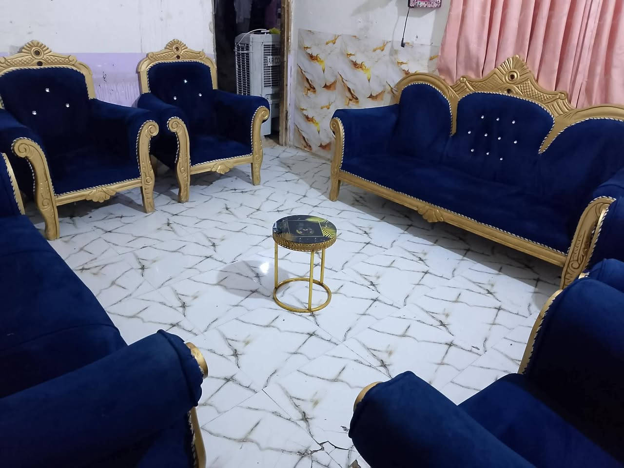 تخم ملكي  10 مقعد تزكام تركي
نضيف  جدن اي ضرر مابي
السعر 325لعنوان كربلاء احي امن الداخلي يوجد توصيل  ***********
