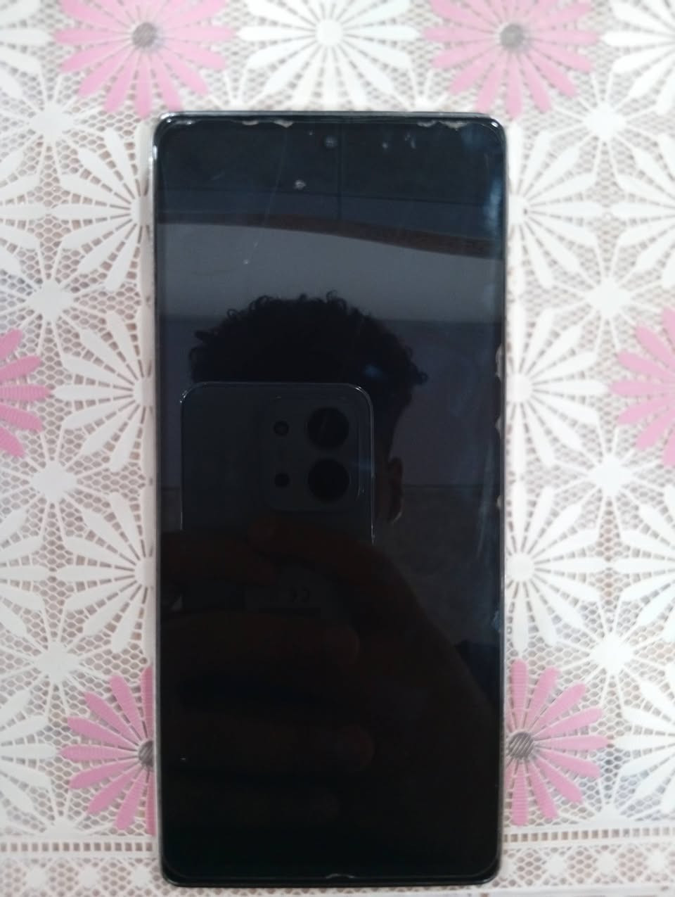 نت فلكس نوت 40 مستعمل
للبيع موصفات الجهاز
الشاشة: 6.78 إنج AMOLED
الدقة: FHD+ ‏1080×2436
التردد: 120Hz سريعة وناعمة
المعالج: MediaTek Helio G99 Ultimate
الرام: 8GB
التخزين: 256GB
الكاميرا الخلفية: 108MP
الكاميرا الأمامية: 32MP
البطارية: 5000mAh
الشحن: 45W سريع + شحن لاسلكي 20W
النظام: Android 14 مع XOS
البصمة: داخل الشاشة
السماعات: ستيريو مزدوجة
مقاومة: IP54 ضد الرذاذ والغبار الخفيف
مكاني نجف نهاية شارع الصب


**إذا كنت صاحب هذا الإعلان وتريد حذفه لأي سبب، رجاءا أرسل رسالة إلى الدعم الفني**