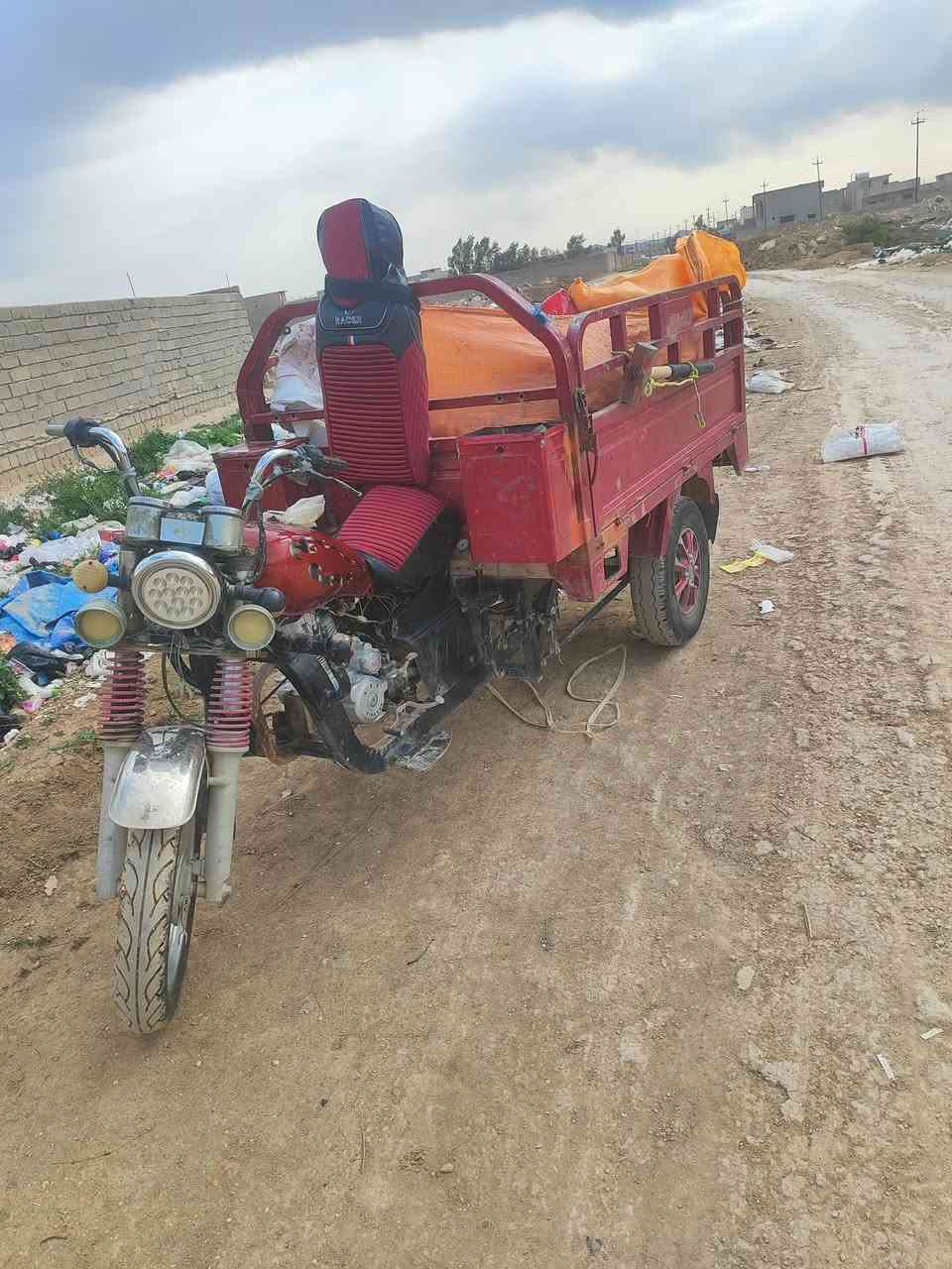 اخوان السلام عليكم رايد ستوته للبيع الماكينه شرط والشاصي شرط والسعر على التلفون ***********
