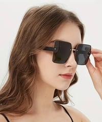 نظارات • نسائي ورجالي • ماركات أصلية