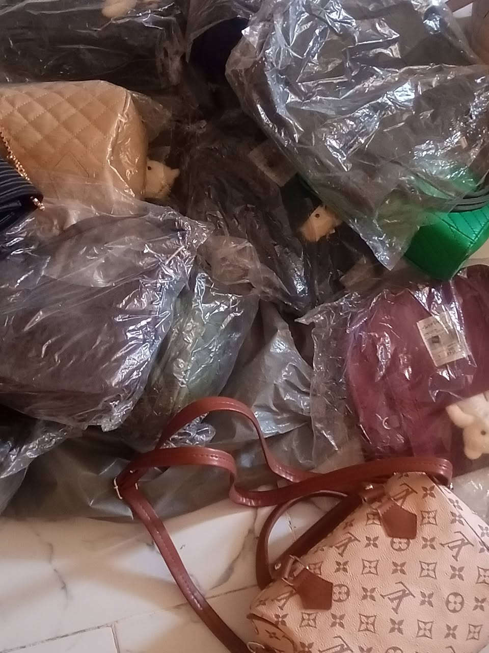 ابيعهن بسعر جمل ه  العدد  29   شرط   اصليات


**إذا كنت صاحب هذا الإعلان وتريد حذفه لأي سبب، رجاءا أرسل رسالة إلى الدعم الفني**