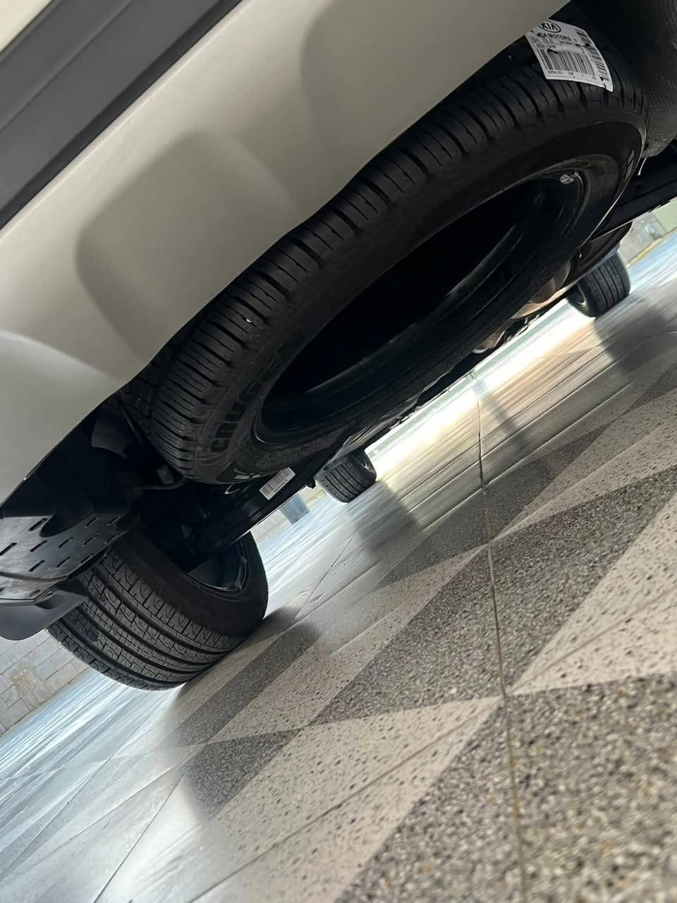 سورنتو 2020 فول مواصفات كفاله عامه حالت الوكاله
مكان السياره بابل مركز المدنينه

كيا سورنتو SORENTO KIA 

موديل 2020       السعر 260

🍁 ماشيه 100
          
السياره مكفول كفاله عامه بدون اي صبغ او تبديل وشرط ع السونار

🍁 

🅿️🅿️مرقم بغداد هزه وسنويه ولوحات جديده 

🅿️🅿️ حجم المحرك 3500

🅿️🅿️ مرتبط بكير 8 سرعات

🅿️🅿️ مفتاح التشغيل بصمة 

🅿️🅿️ حساسات امامية

🅿️🅿️ حساسات خلفية

🅿️🅿️لايت زينون + LED

🅿️🅿️ كشافات زينون رباعي

🅿️🅿️ بك لايت LED 

🅿️🅿️ شاشة 

🅿️🅿️ كامرة دوارة 

🅿️🅿️ ويل كب 19

🅿️🅿️ نوع الاطار 235/55R19

🅿️🅿️ ‏AIRBAG عدد 2 

🅿️🅿️ قبضات ابواب المنيوم

🅿️🅿️ درايف مود DRIVE MODE 

( comfort - eco- sport - smart🅿️🅿️ -snow - mud - sand)

‏🅿️🅿️ ABS

🅿️🅿️ تبريد ٣ قطع
                          
🅿️🅿️ اشاير بالمري والمري قابلة للطي AUTO 

🅿️🅿️ حاملات اكواب عدد ٨ 

‏🅿️🅿️ مخرج USB 

🅿️🅿️ مخرج AUX

🅿️🅿️‏BIuetooth

🅿️🅿️ نقطة نزول منحدرات 

شاحن موبايل وايرليس

🅿️🅿️ عدد الركاب 7

🅿️🅿️للاستفساراكثر اتصل على
***********

رقم بغداد انكليزي

🧿🧿🧿🧿🧿🧿🧿🧿🧿🧿🧿🧿🧿🧿🧿🧿🧿
