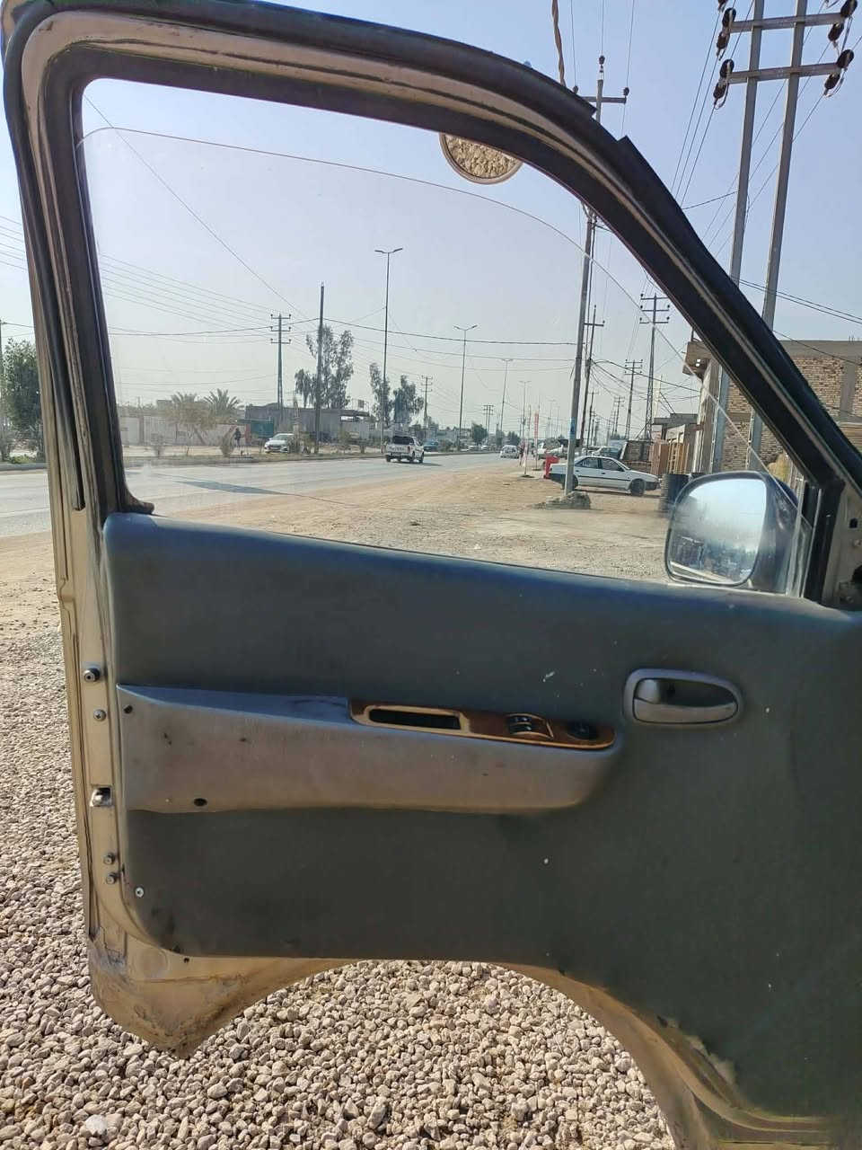 كيا بريجو مديل 98
رقم بغداد انكليزي سنويه لل30
مكفوله من الضربه والكص مصبوغه جماليه شرط بدون معجون صبغتهه علحديد اثر جراد وخياسات
مكينه 3000 كير اكسن حداديه تخم تاير كهربائيات كلهه جاهزه السعر 67 وبيه مجال حق الجيه مكاني نجف عباسيه اتصال فقط مكلف بلنشر ***********
