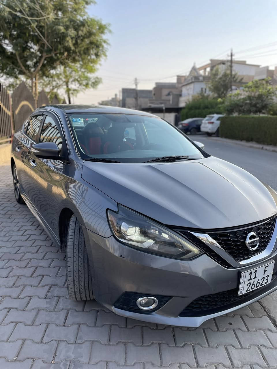 السلام عليكم نيسان سنترا 2019 امريكي SR حادثها باب وشويه من الداير الجملغ الخلفي صبغ صفحه كامله حادثها واضحه بل صور ورقم الشاصي موجود ايرباك برده فقط ماشيه 118 الف كيلو موصفاته شاشه جبيره بصمه تبريد شاشه اشاير بل مري لايت عدسه وزينون كامره دواره تدفئه كشنات بك لايت led بجم كبس رقم جديد وسنويه السعر 96  مكانه حي الجامعه اي استفسار حاضر ***********
