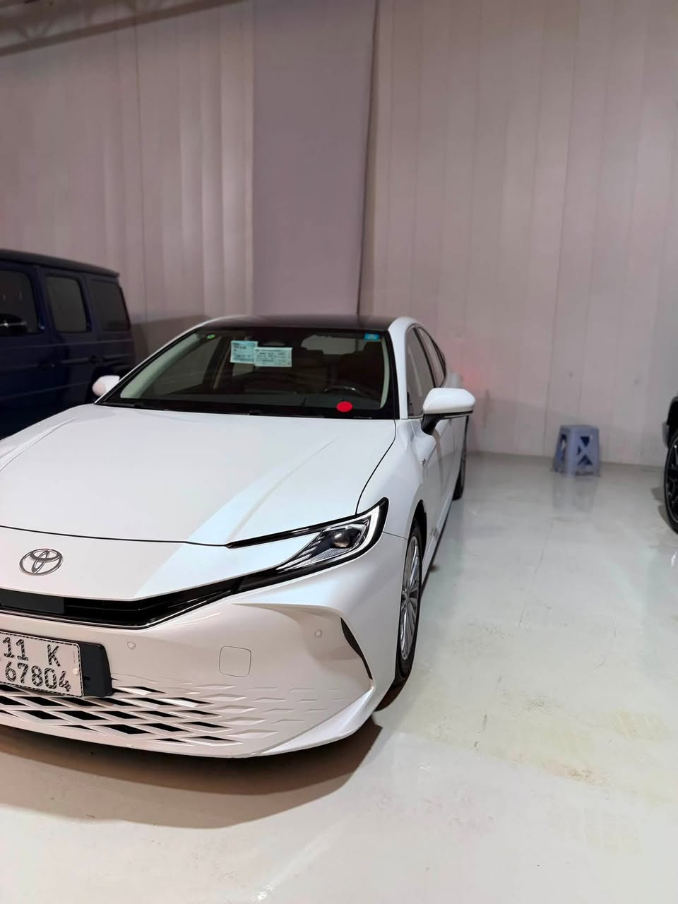 كامري موديل 2025هايبرد.
فول مواصفات VIP 1/1 

لون صدفي 

بانوراما 

تحديد مسار

خروج عن المسار 

رادار تصادم امامي جانبي خلفي 

ماسحات اوتو 

عداد ديجتال متغير الثيمات 

داخل جلد مميز جملي 

كشنات اوتو 

دبل جامة للعزل 

ويل لكزس ال ES 

ماشية  22الف ك

ركز المحرك الجبير هايبرد مو الصغير 

السيارة جديدة مكفولة 

المكان بغداد  📍السيديه 

***********📞
