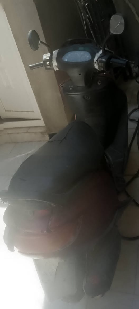 السلام عليكم شباب دراجه فراشه للبيع الدراجه جانت متروكه طافيه ابيعلك محرك ما مفتوح عالشرط وشغلته ما كاعد توصل ناريه السعر 250 وبيه مجال شي قليل ***********
