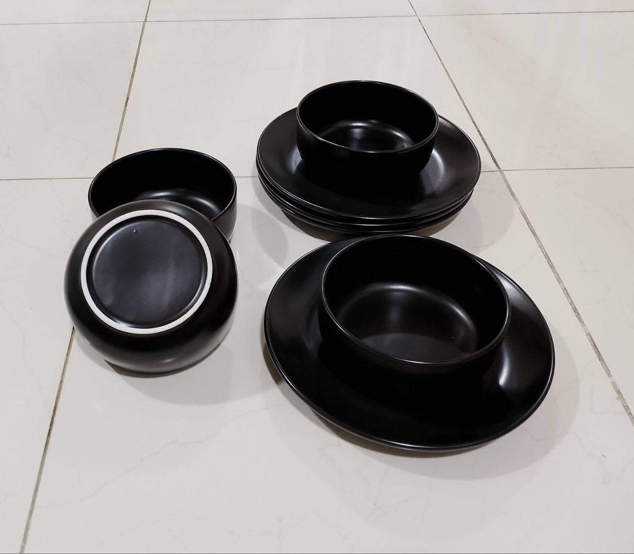 سيتات وقطع اسود اجنن وباسعار مناسبه جداً جداً 
للحجز والاستفسار ماراسلتنا خاص او واتساب ***********
