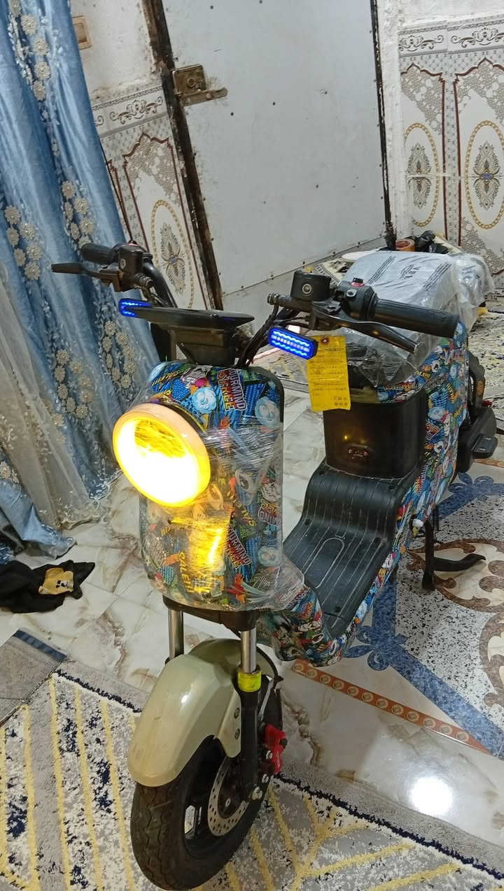 سلام عليكم دراجة ار تسعة البيع دراجة مال بيت جديدة بطاريات نضيفة كفرات نضيفة    مكاني بصرة قبلة اربع تلاف يم طب العدلي. السعر300    ***********
