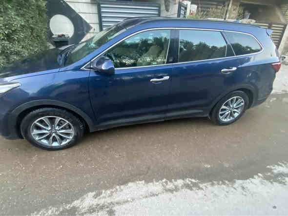 سنتافيا نيلي 2017 سته سلندر محرك 3300 خمسه راكب تبريد قطتين كرسي الساىق كرباىي ثلاث حركات قياده اعتيادي ورياضي واقتصادي مصابيح زتون قطعتين صبغ للاستفسار الاتصال على الرقم*********** بغداد
