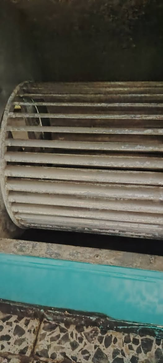 مبردة نظيفه الحوض مزفت السعر 65 الف مكانه نجف ***********
