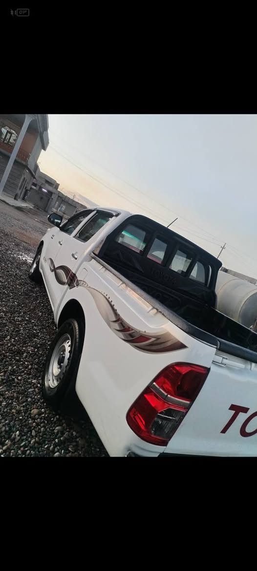 تيوتا هايلوكس 2013 شركه جيهان  رقم سليمانيه سنويه جديد 2030 محرك شرط مامفتوح بدون صرف بدون تنقيص  سعر 175 مجال بسيط  ***********
