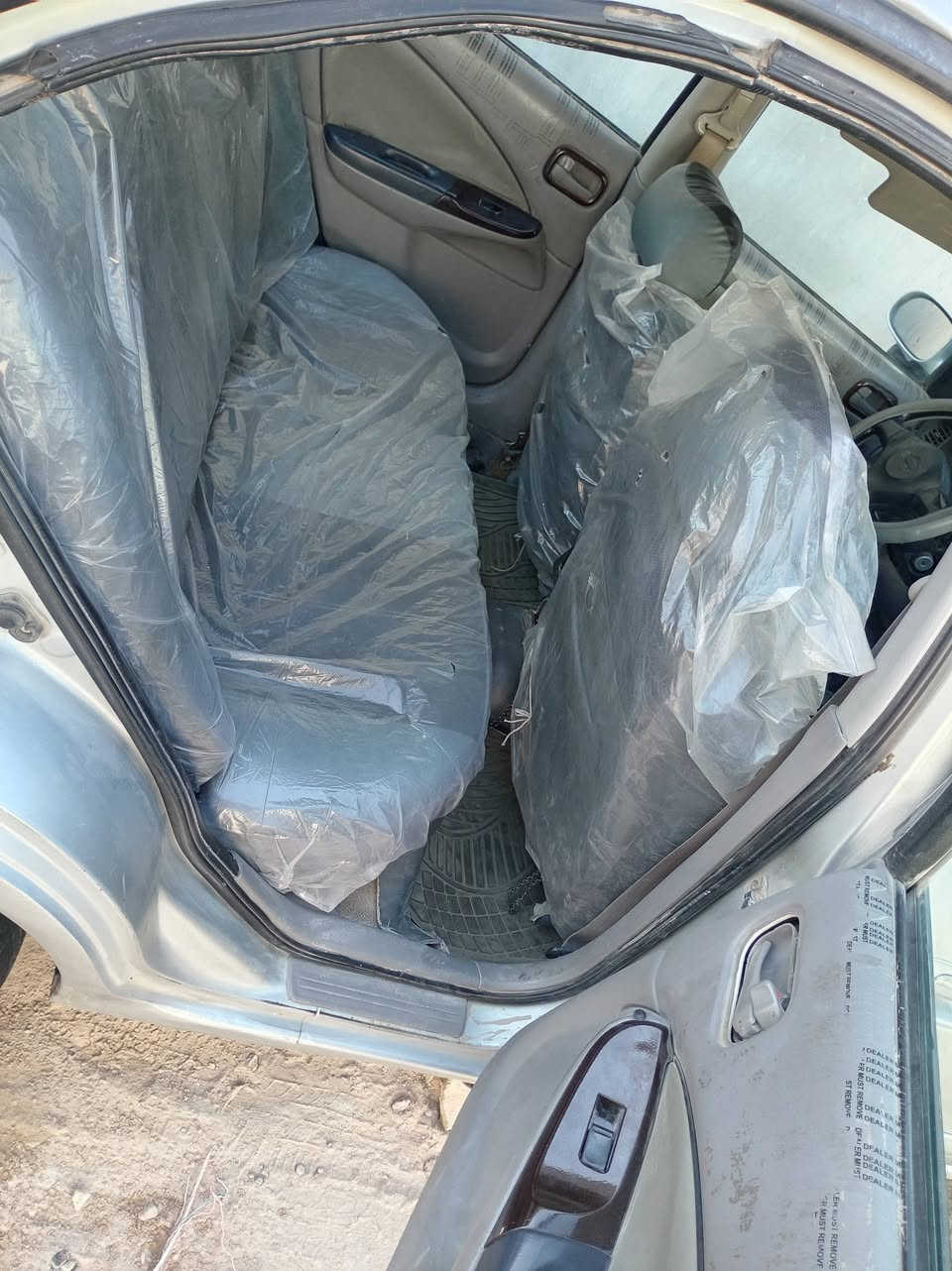 السلام عليكم نيسان صني مديل ٢٠٠٠ رقم قادسيه السياره صبغ عام جماليه كير مكينه حداديه تخم تاير مكفولات السياره حلوه جاهزه مكان نجف السعر ٥٣ وبيها مجال للطيبين  ***********
