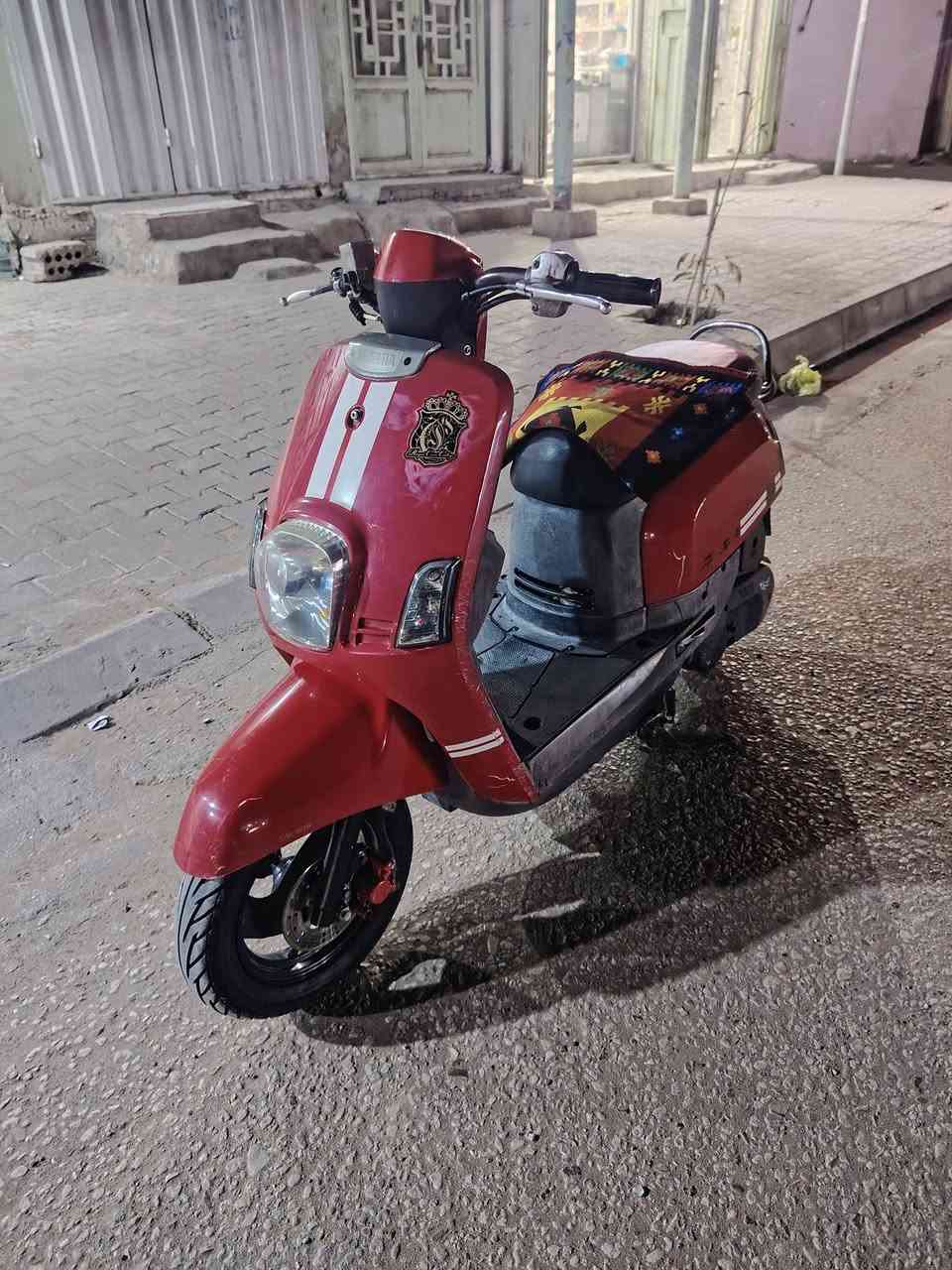 السلام عليكم بوليس للبيع دراجه كله ختم واحد صاله شهرين من طالعه من المعرض مكاني كربلاء سعر 800
***********
