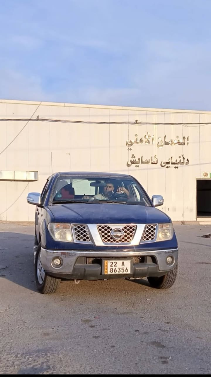 للبيع بيكم نيسان نيفارة 
كير عادي 
موديل 2008 
هزة جديدة رقم اربيل الدولي
 بسمي تحويل ثاني يوم
سيارة نضيفة كشرهة نضيف 
مكينة مفتوحة 
صدر جديد زوجين تايرات جدد 
شاشة أندرويد أصلي 
تبريد ثلج ❄
دوسات جانبية 
اشاير بلمري 
ديالئ بعقوبة 
السعر 88
الرقم ***********

