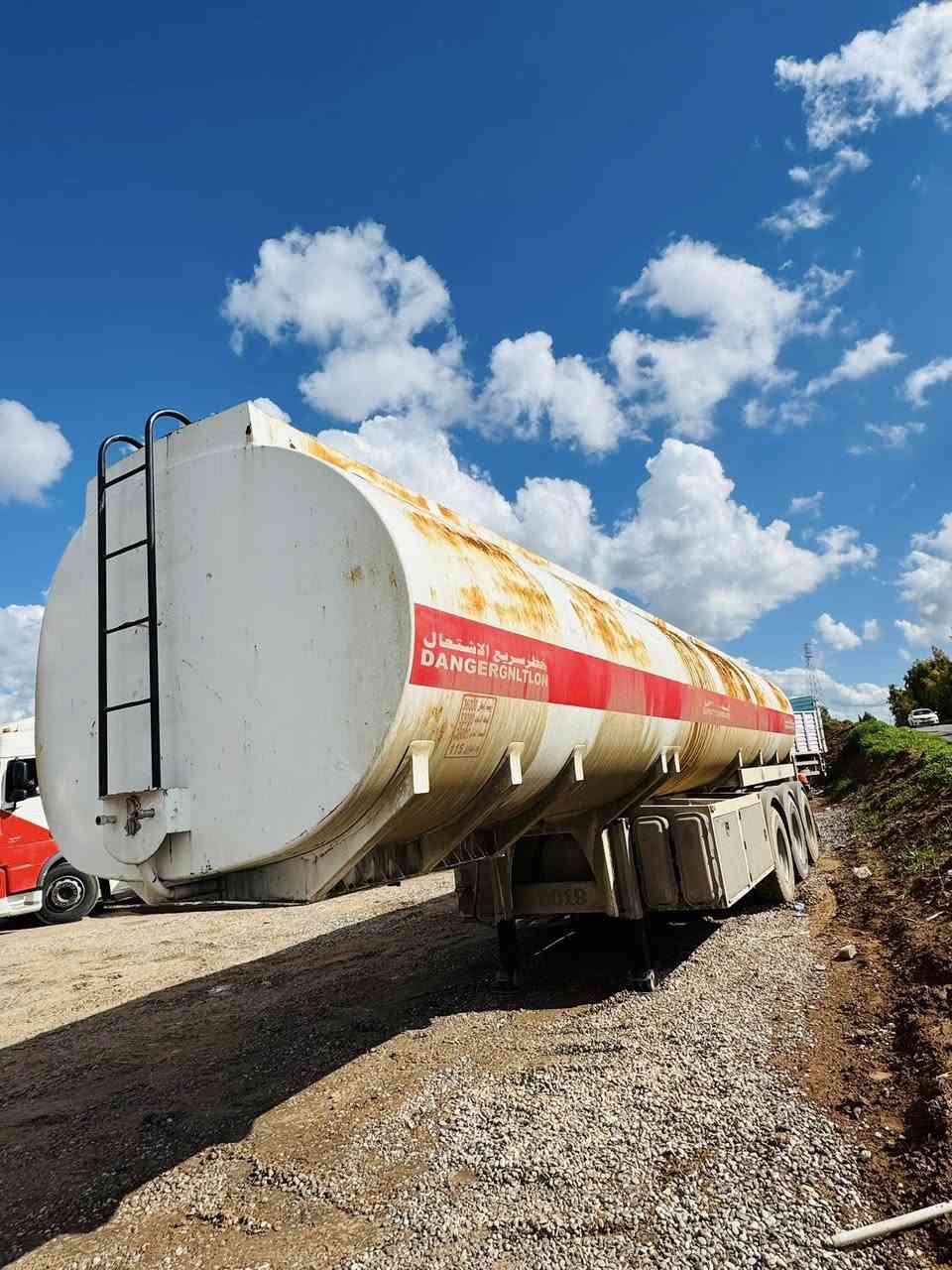 تانكى شاكر موديل2019
مابى ربت معرض  حجى نشوان عنوان اربيل ئاسكى كلك
سعر120بيه مجال💸


**إذا كنت صاحب هذا الإعلان وتريد حذفه لأي سبب، رجاءا أرسل رسالة إلى الدعم الفني**