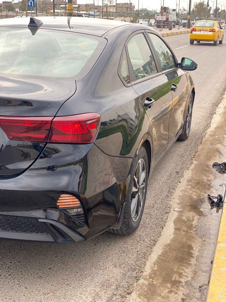 🚗 للبيع او معارضة: كيا فورتي  موديل 2024  السعر  155$
📍 مكان السيارة :  موصل
                                              
🛠️ المحرك: 4 سلندر 2000 دوش المرغوب
عداد المسار: 13000mi

⚙️ المواصفات:

• شاشة كبيرة وكاميرا
• CarPlay و android
• تحكمات ستيرن
• أوتو ستوب
• قيادة ذاتية
• تحديد سرعة وتحديد مسار
• رادارات أمامية وجانبية وخلفية
• مثبت سرعة
• مانع انزلاق
• 3 انضمة قيادة

⚠️ أضرار السيارة:
• بارد مثل ما موجود بلسونر

رقم الهاتف : ***********
واتساب موجود
