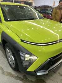 كونا 2024 الشكل الجديد لون مميز سعر مناسب  فوول مواصفات عدا الفتحة حاد...