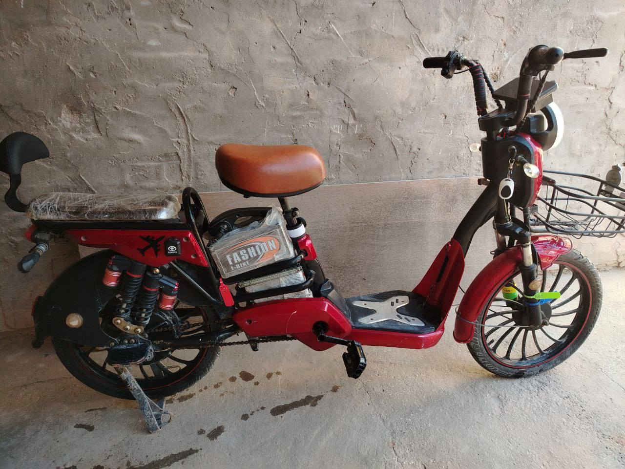 دراجة للببع اربع نمر ارب4 بطاريات + بصمتين تشغيل عن بعد السعر خاص


**إذا كنت صاحب هذا الإعلان وتريد حذفه لأي سبب، رجاءا أرسل رسالة إلى الدعم الفني**