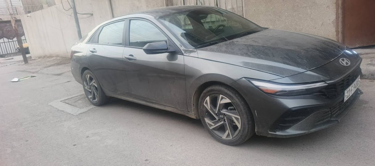 النترا مديل ٢٥ حادث صور موجوده بدون يرباك ماشيه ١٠ الف جديده مواصفات بصمه رادار حساس، امامي خلفي شاشه كترونيه 
بيه بعد موصفات 
رقم بغداد 
السعر ١٥٨ 
رقم ***********
