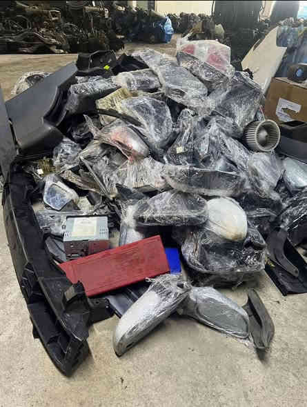 شركة الكوري للبيع قطع غيار السيارات الكورية
 توصيل جميع محافظات العراق
واتساب ***********
موصل صناعه بازويا مجمع اسود الرافدين كراج بيت الكوري
