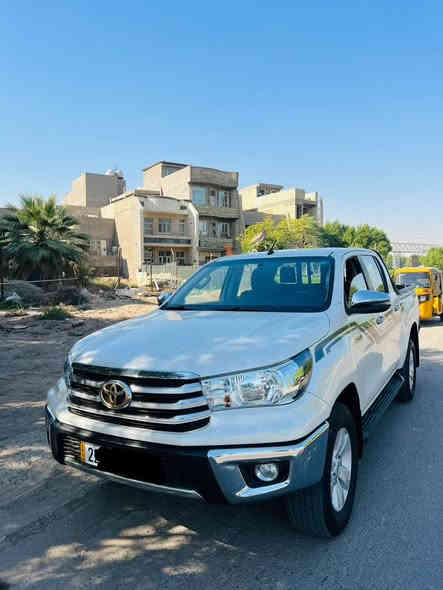 السلام عليكم
تيوته بيكم فور ويل 2020 سيد نهرو سويج سياره بيها بارد موضح بل صور 
كير اوتوماتيك
حساسات امامي وخلفي
كامرة خلفيه
تبريد امامي وخلفي قطعتين
سياره ماشية 110 الف 
رقم اربيل
سعر ..285 
وبيه مجال الطيبين
الاستفسار
***********
