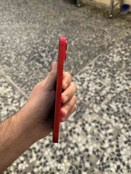 السلام عليكم 
ايفون 14 بلاس احمر ذاكرة 256 بطارية 84 بلادي الجهاز 

لا تصليح ولا شي 

شريحة الكترونية 

السعر 625 وبي مجال للشراي 

مكاني بغداد البياع 

***********
