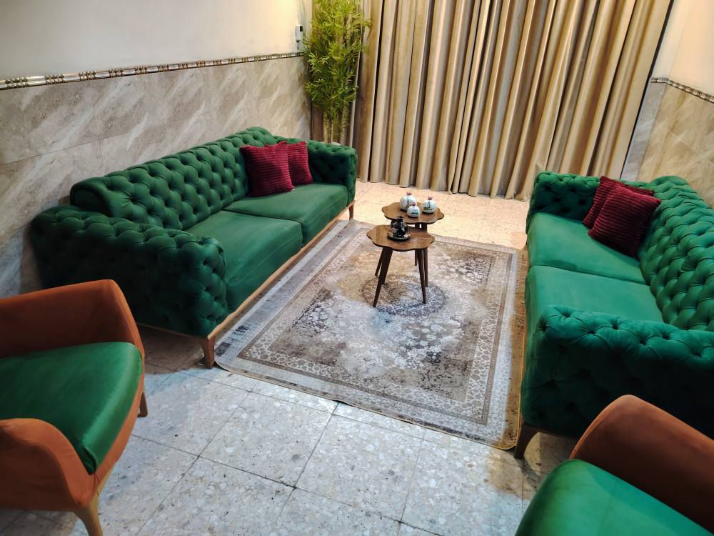 تخم تركي مودرن ٨ مقاعد سرير قلاب سفنج طبي بولستر قماش شامواه ارجل خشب زان نظيف جدا السعر ٤٧٥ المكان الشعب شارع الصحه


**إذا كنت صاحب هذا الإعلان وتريد حذفه لأي سبب، رجاءا أرسل رسالة إلى الدعم الفني**