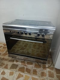 طباخ ٥ عيون • فرن شغال • نار قوية