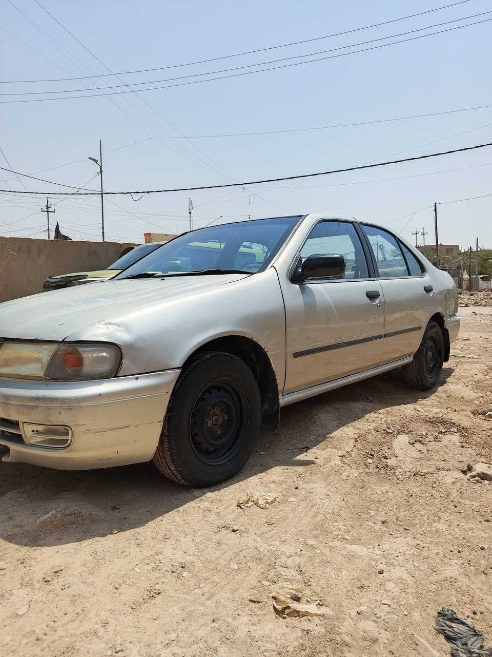 سياره للبيع نوع نيسان سني موديل 95
سياره جاهزه  مكينه وكير اوتو

سياره بسمي تحويل ثاني يوم لوحات انكليزي رقم بغداد 

تايرات جدد صدر خلفي امامي جديد 

قفل سنتر ريموت جام كهربائي السياره على البلاد 

مامصبوغه ومابيها خيسات ابد السياره جاهزه وترايك وين ماتريد ... المكان واسط الكوت مركز المدينه

السعر 48 وبيها مجال الاتصال ***********
