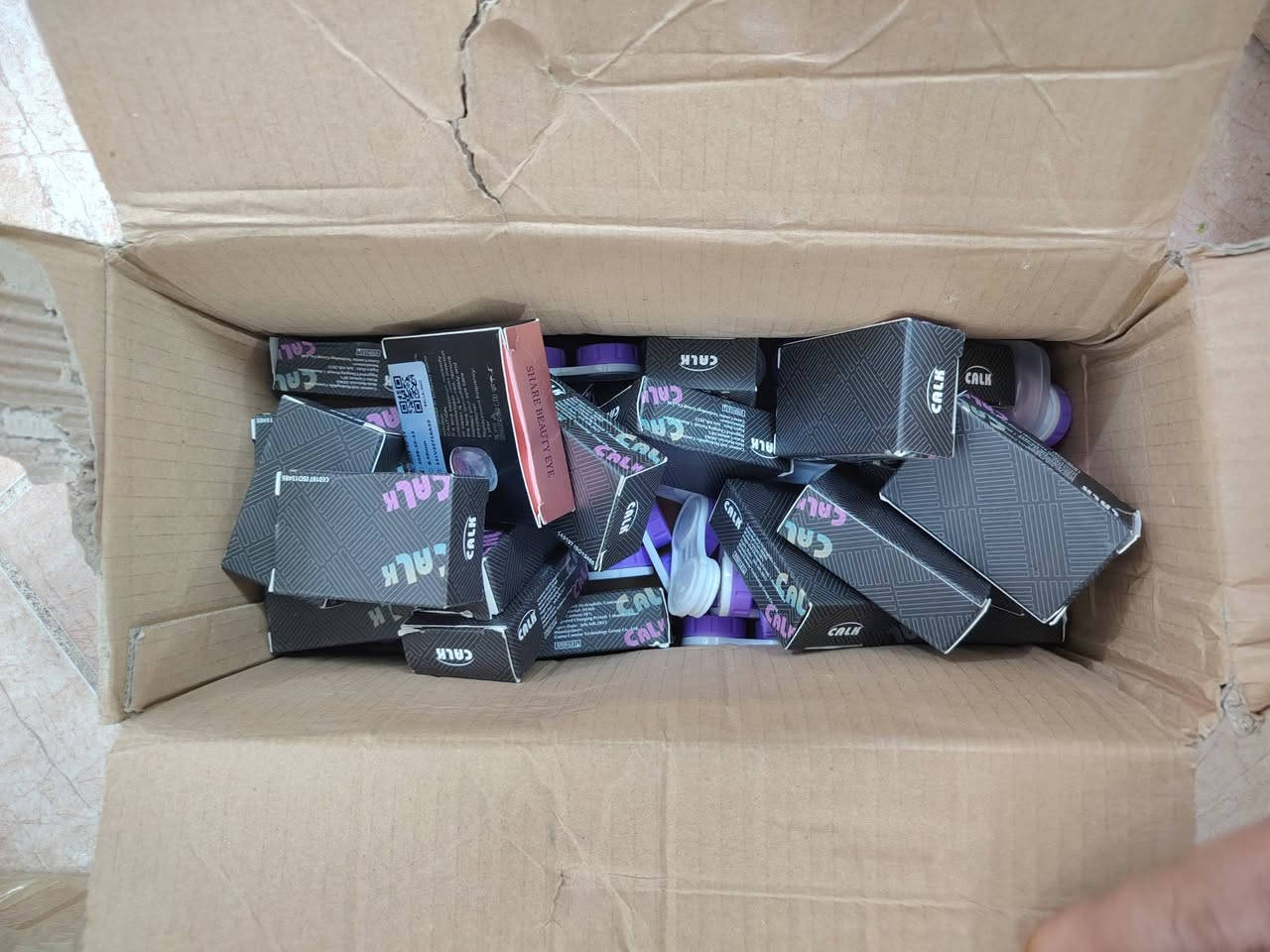 السلام عليكم شلعة عناية 70 قطعة مع عدسات 23 قطعة مع شامبو ساكوارا الياباني 25 قطعة مع هدية باروكات العدد 10 قطع للبيع شلع


**إذا كنت صاحب هذا الإعلان وتريد حذفه لأي سبب، رجاءا أرسل رسالة إلى الدعم الفني**