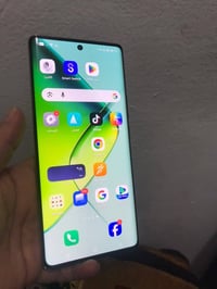 جهاز انفنكس نوت 40pro  5Gذاكره 256عشوائيه 12كامل ملحقات نضافه90اخو الج...
