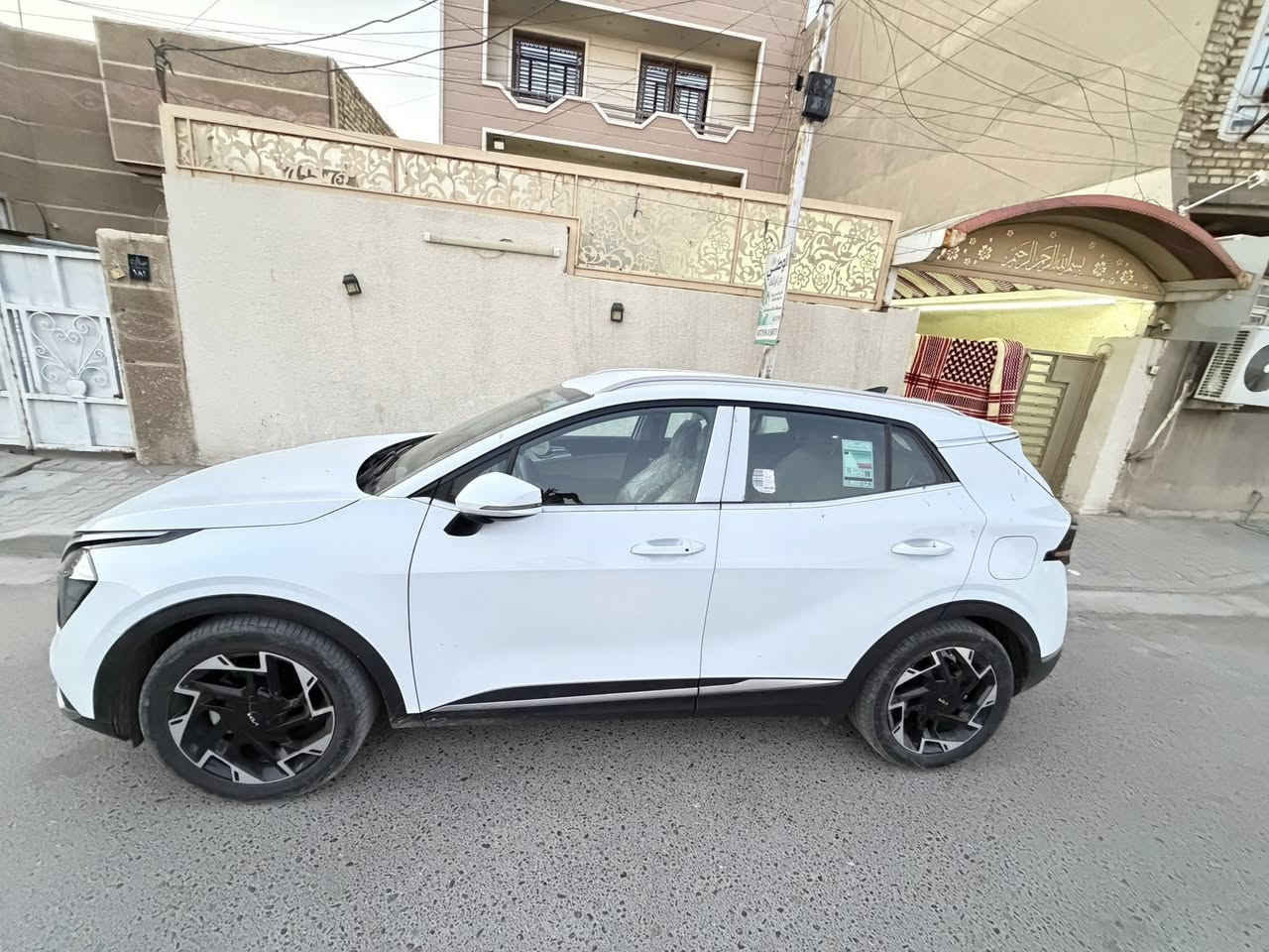 السلام عليكم
شباب كيا سبورتج 2024 البيع
السياره خليجي 🚗 
ماشيه 24🐎 
السياره معروفه موصفتها 
مكفوله كفاله عامه 
السياره بحالت الوكاله 
رقم ***********
سعر 230
