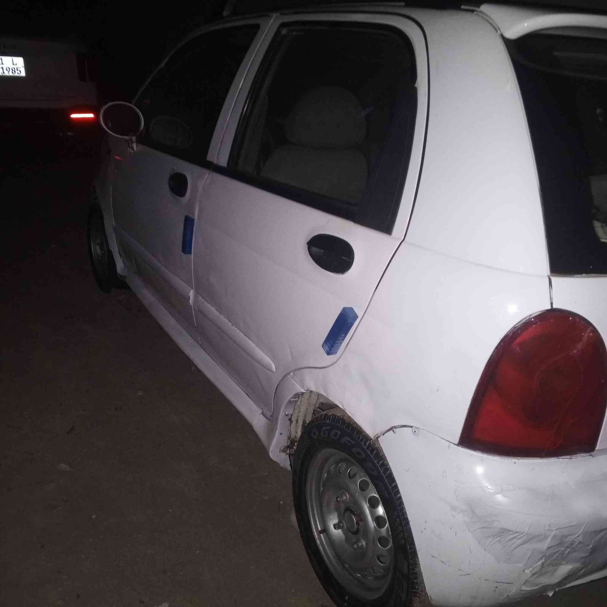 اسلام عليكم كوكو للبيع موديل 2013 كير وميكنه جاهزه سياره مابيه نقص.  سعر 25 ورقه وبيه مجال بصيط.  مكان كربلاء كير اوتماتيك***********
