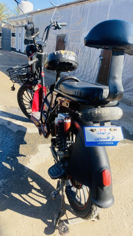 سلام عليكم دراجه شحن للبيع ٥ بطاريات سعر ٢٥٠ عنوان شهربان ***********
