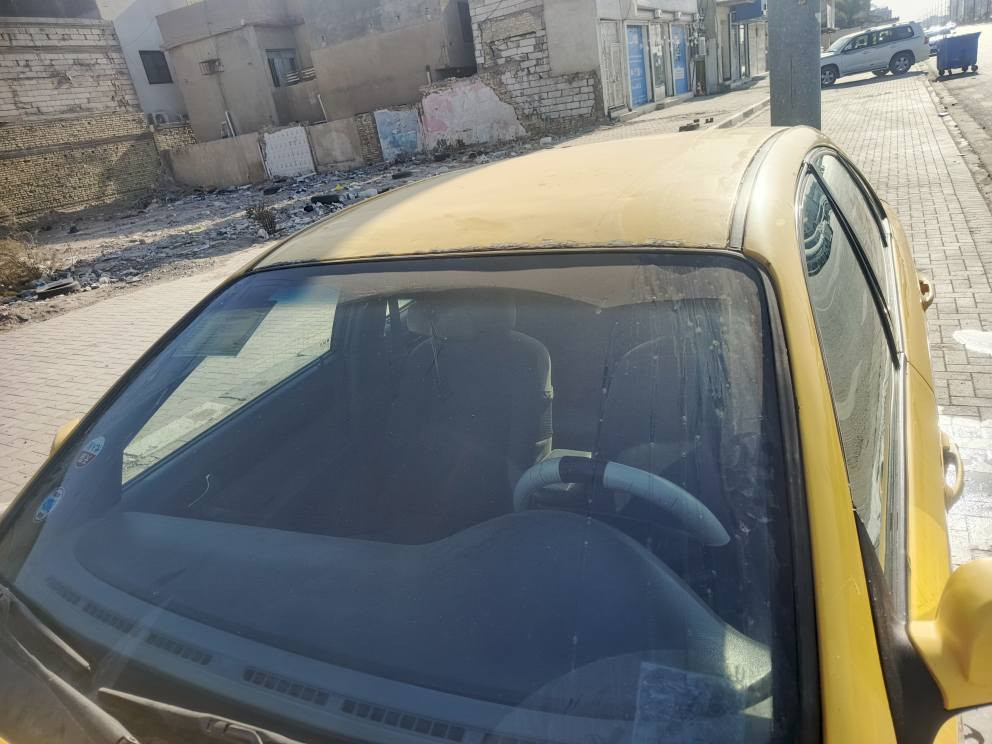 سلام عليكم وبترة لبيع سيارة موديل 2012 سيارة مكينة كير تبريد كفالة بيهة بس جاملق امامي سيارة شوف لعين سيارة مسمكرة وكاملة بس علة صبغ  سيارة تحويل عنوان البصرة  مفقية أو مراوس ونطي فرق حسب لقناعة رقم لهاتف ***********8 سعر 55 البصرة, العراق
