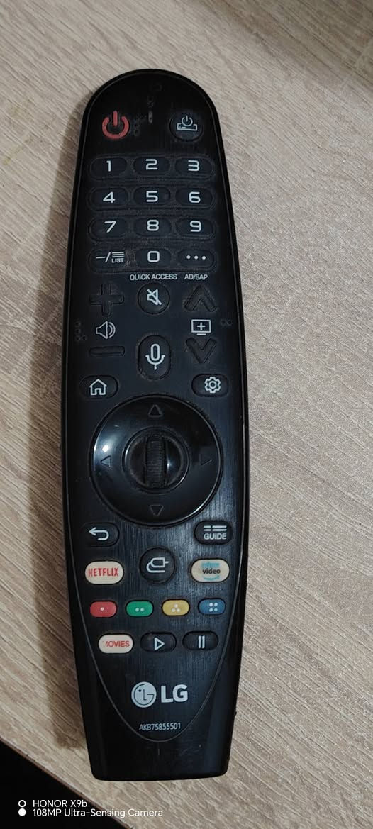 شاشه LG كسر بالشاشه فول ريموت ابو الأوامر الصوتيه حجم 43 ستلايت داخلي شغاله فقط الشاشه مكسوره
. مكينه مثرامة لحم شغاله للاستفسار الاتصال على ***********
