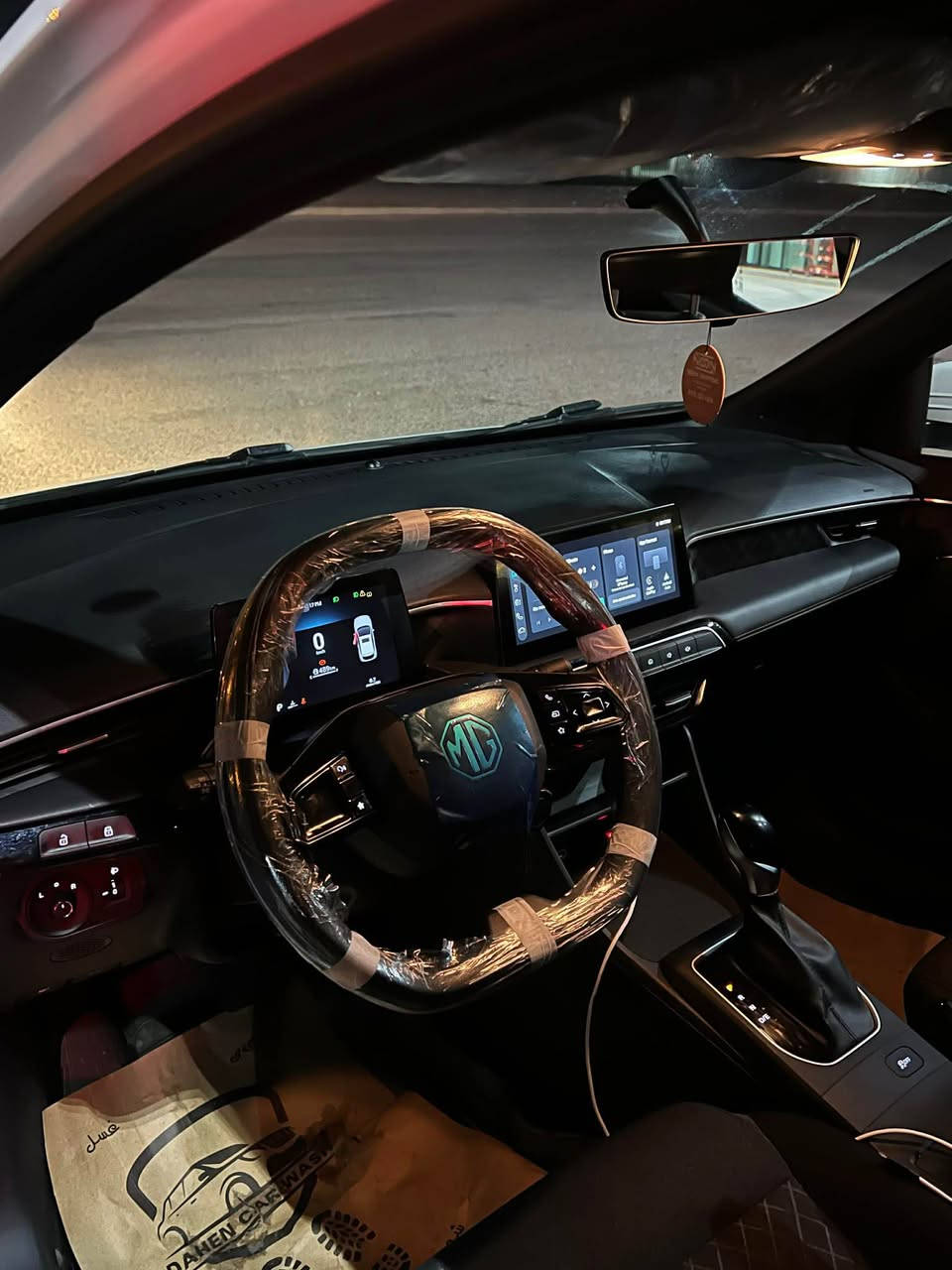 MG.3
Modell-2025
كلين قه پ قؤپ هه موو به شه رتت 
ته نيا ٦٠٠٠ هه زار رووشتيه 
كامل ئه شاي له گه له داوى ١٠٧ ده كه م كه ميك مه جال 
*********** أربيل, العراق
