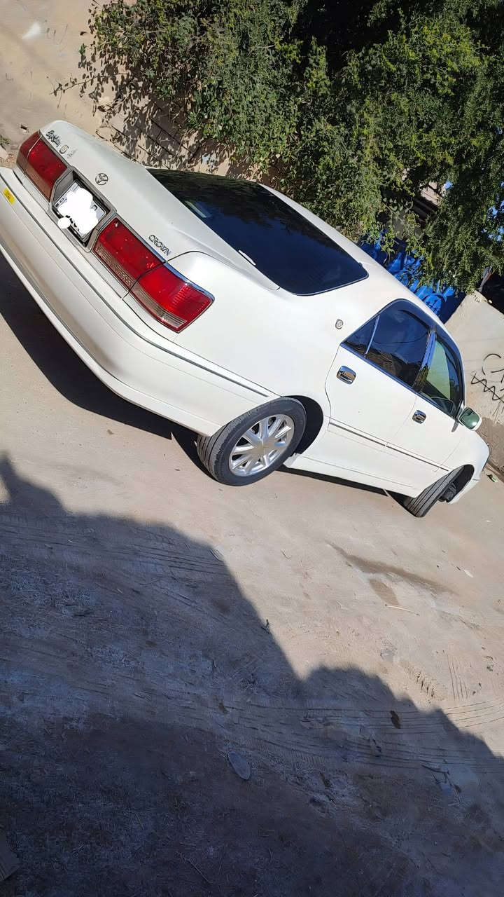 تويوتا كراون رويال مكفوله كفاله عامه ضربه وكص وصبغ فقط  دكمتين فتحه كرستال اصل  مكاني البصره السعر ٧٠ رقم الهاتف 📱 ***********
