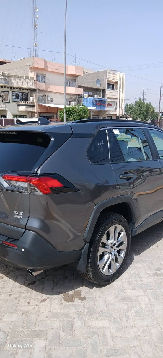 2024 Toyota RAV4, XLE Premium |

2T3A1RFV2RC488449 فول داخل جلد فتحه بصمه بدون ايرباك فقط جاملع خلفي صبغ بدون دواخل رقم اربيل باسمي
السعر 26000📞📞***********

