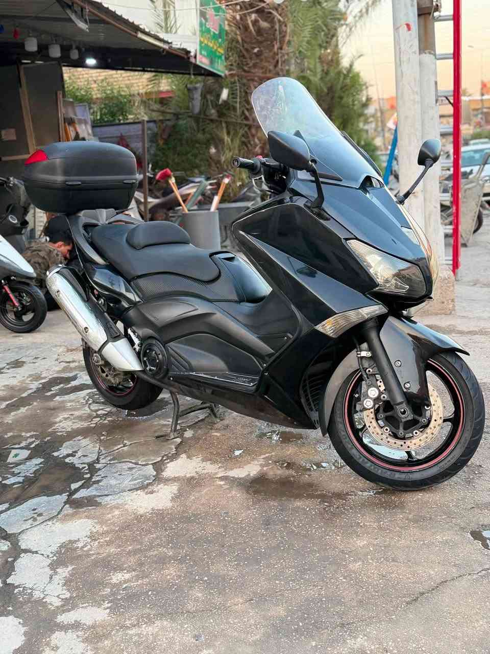TMAX 530 2014
مكفولة كفالة عامة ماشيه ٢٣ الف 

لاستفسار *********** 

شراي اتصل ❤️
