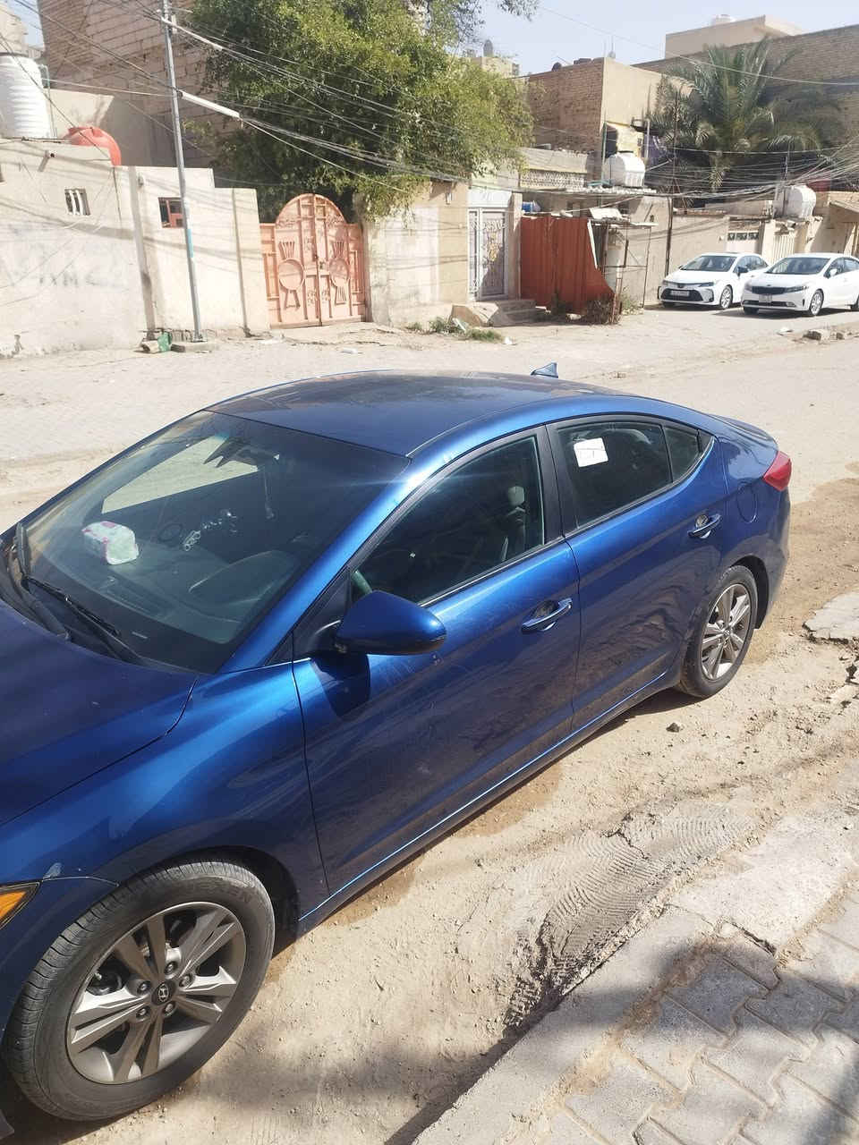 النترا 2017 امريكي
حادث فقط بنيد بدون اي دواخل  بلادي ولبنيد نفسه ممبدل ليبل واحد سياره مابيه اي تبديل 
محرك 2000 دوش 
موصفات عاديه سياره 
سعر 113 وبيها مجال
مكان السياره كربلاء 
***********
