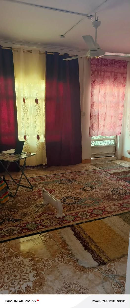 دار للبيع م 200 متر طابو صرف بنا حديث يتكون من 4 غرف نوم صاله مطبخ مجمع صحيات فوك وجوه كراج سعره 300 مكانه حله حي لاساتذه 2 قرب مستوصف لاساتذه


**إذا كنت صاحب هذا الإعلان وتريد حذفه لأي سبب، رجاءا أرسل رسالة إلى الدعم الفني**