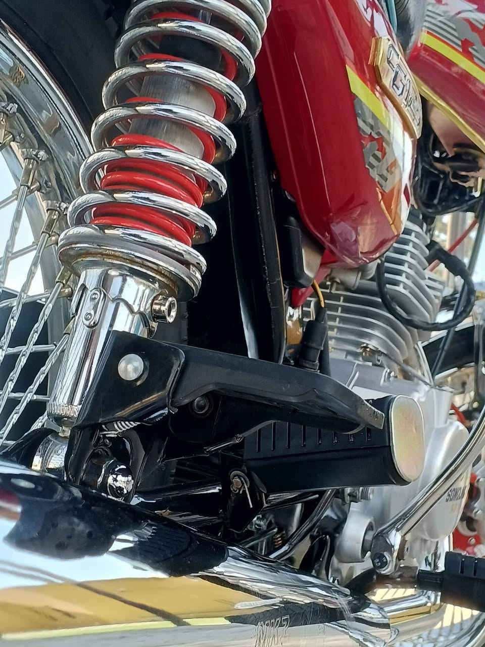 سلام عليكم ورحمه الله وبركاته:دراجه تايكر للبيع موديل (2025)السعر (750)وبيهه مجال دراجه كفاله عامه


**إذا كنت صاحب هذا الإعلان وتريد حذفه لأي سبب، رجاءا أرسل رسالة إلى الدعم الفني**