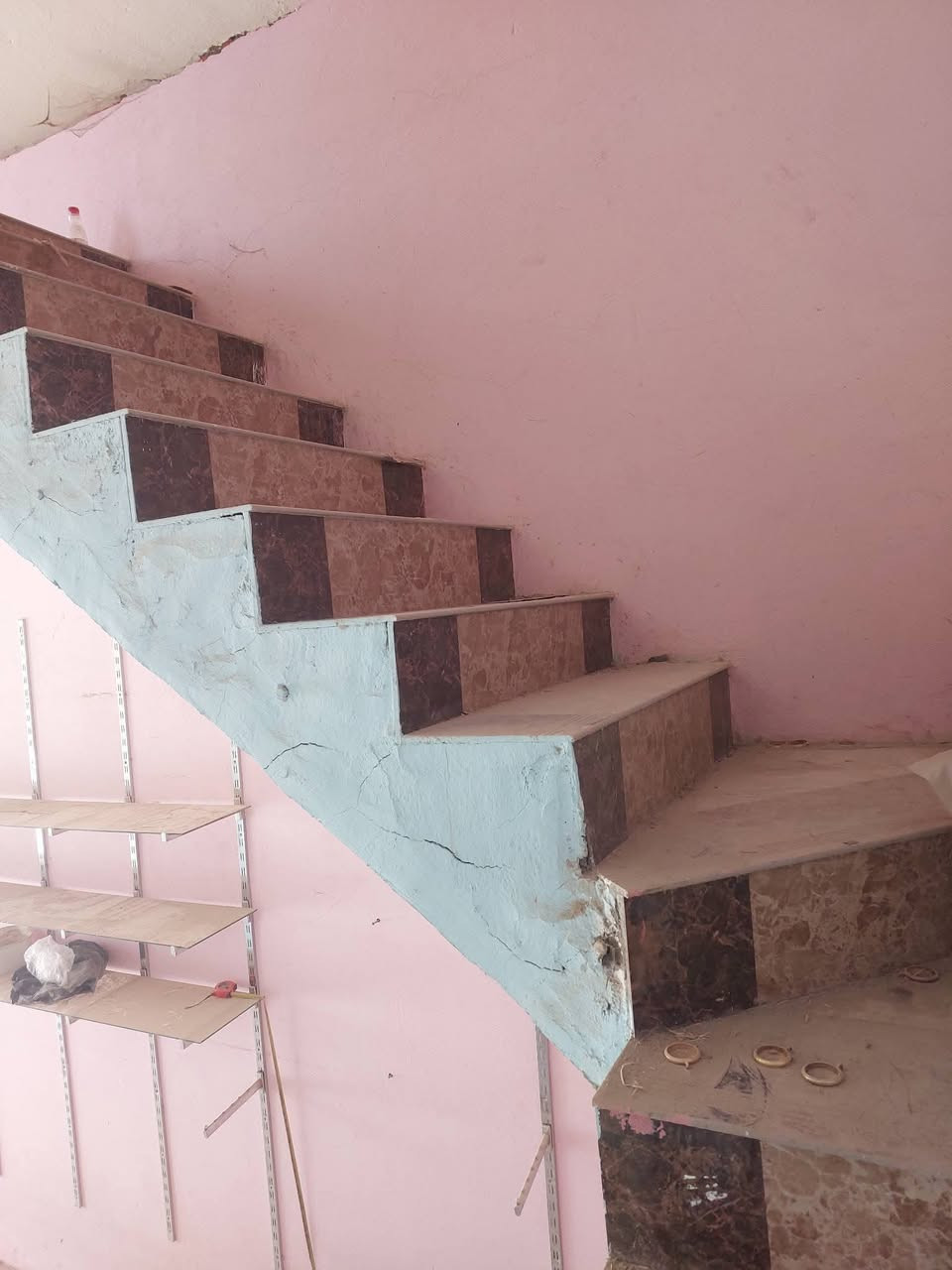 محل للإيجار طابقين شارع الصناعة الرئيسي قرب صيدلية الفياض سابقا جاهز للإستفسار ***********
