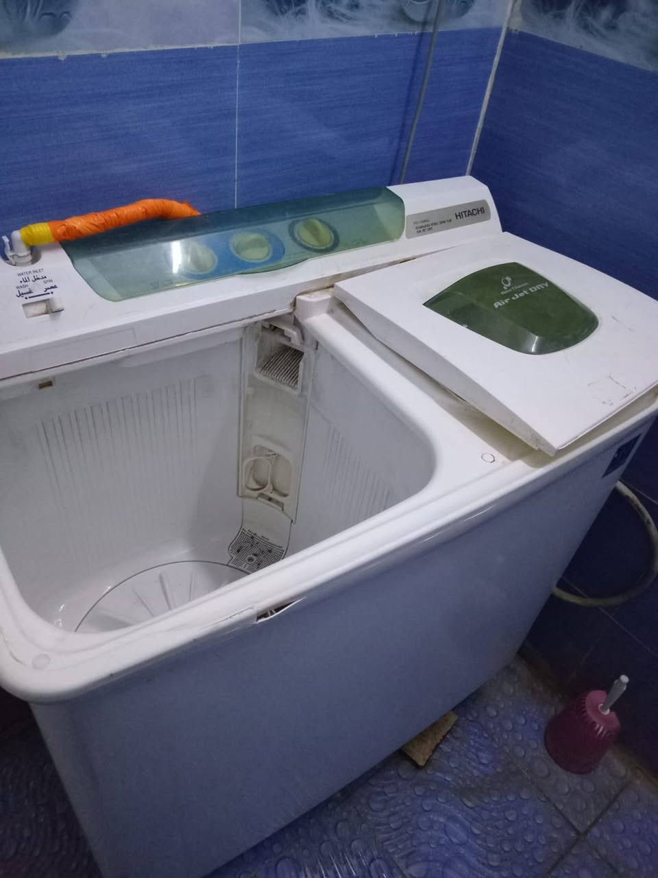 سلام عليكم اني مصلح مال غسالات اوتماتيك غسالات عاديه وصيانه موقيه وهاذ رقمي ***********
