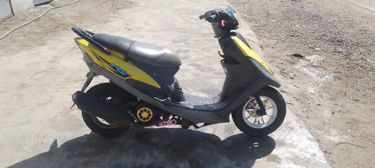 سلام عليكم دراجه ماكس 2007 الدراجه البيع يرادله ترتيب الدبلات المامي واكفات ولستان الرباعي طاك بس تلحمه الدراجه مزوده بس من الخارج يدات رياضي +شيال مكينه رياضي + قبق فلاوين رياضي + كماش مال واير بريك امامي رياضي + كفرات بلادي بس بيهن خدوش +ويل امامي رياضي ول خلفي بلادي +قطره مال دهن رياضي + الدراجه نكره سلف +هندر واحد تشتغل + يرادله كلج خلفي الن بيه رجفه 
+ الدراجه معروضه البيع السعر 400 وبيه مجال الطيبين + او مراوس راس براس 🩵؟ 
رقم الهاتف *********** ❤️
