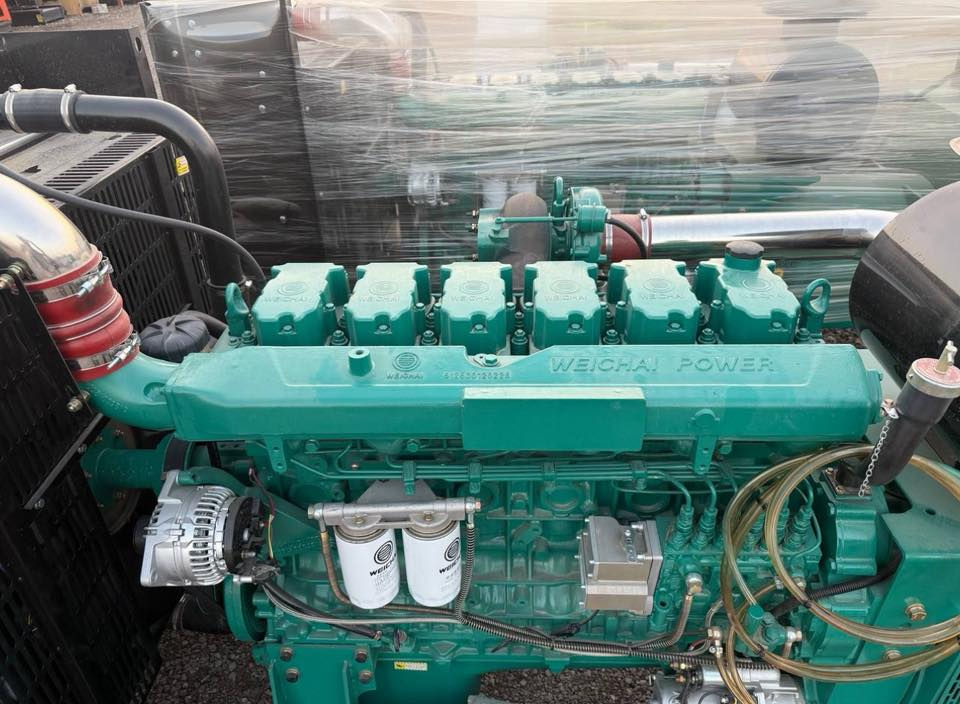 للبيع مولد نوع شتاير 24ولف 6سلندر سوبر دبل راديتر
بم جويتر توليد 500كيفي نحاس 100%زيرو فول سيرفس 
شرط الحمل 1000امبير  لا بخار ولا تنقيص 
للأستفسار//***********
العنوان//بابل-متوفر توصيل الى جميع المحافظات
